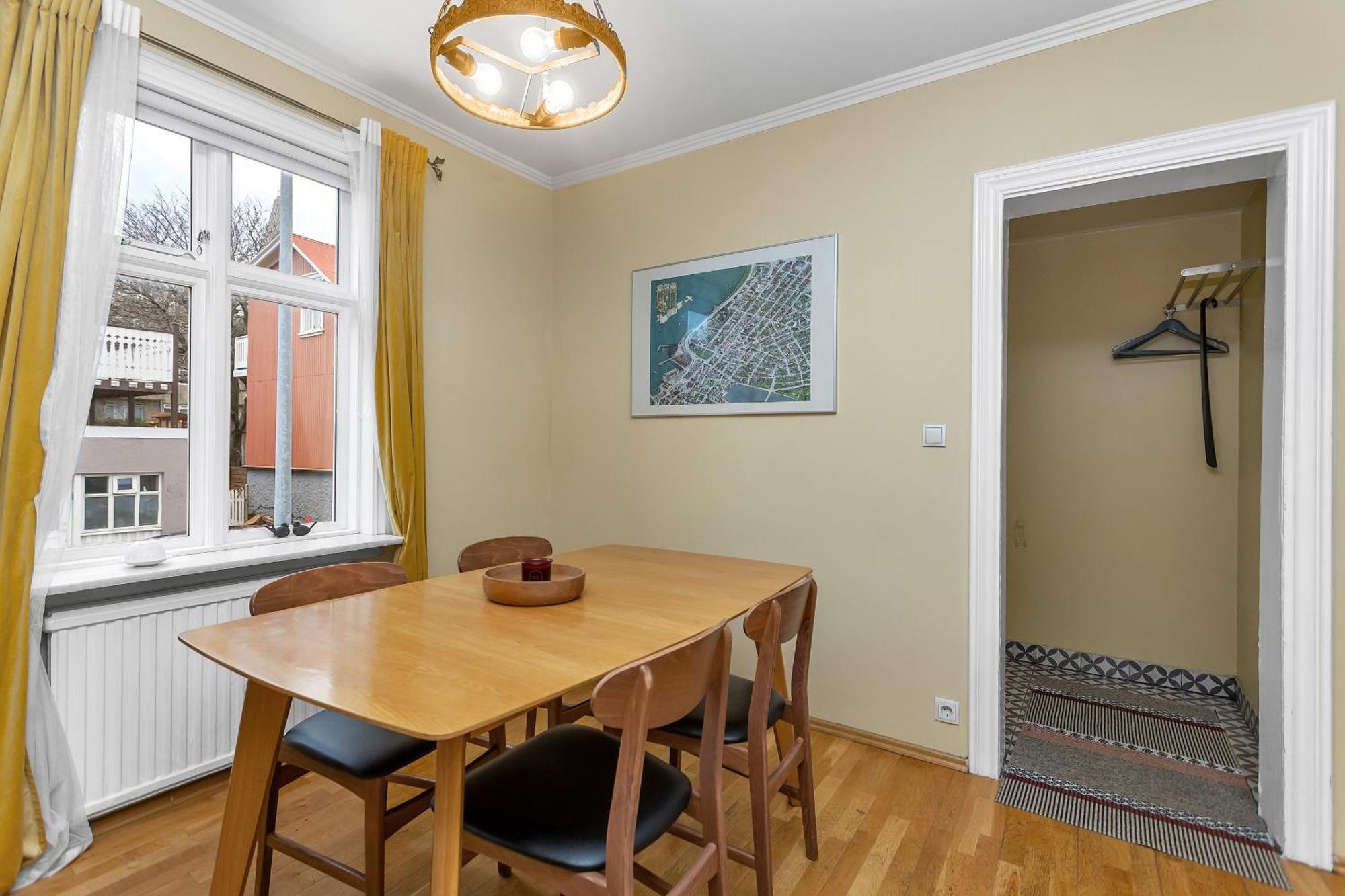Live As Locals Apartments Reykjavik Bagian luar foto